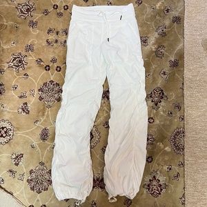 Lululemon Dance Studio pants lined white 2 Full length Cinched hem